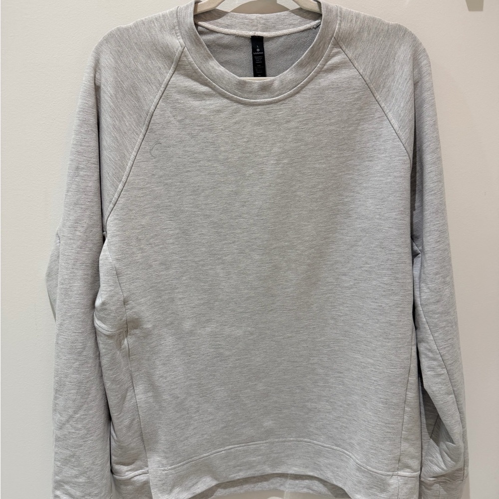 Lululemon Light Gray Crew Neck Men's Sweatshirt